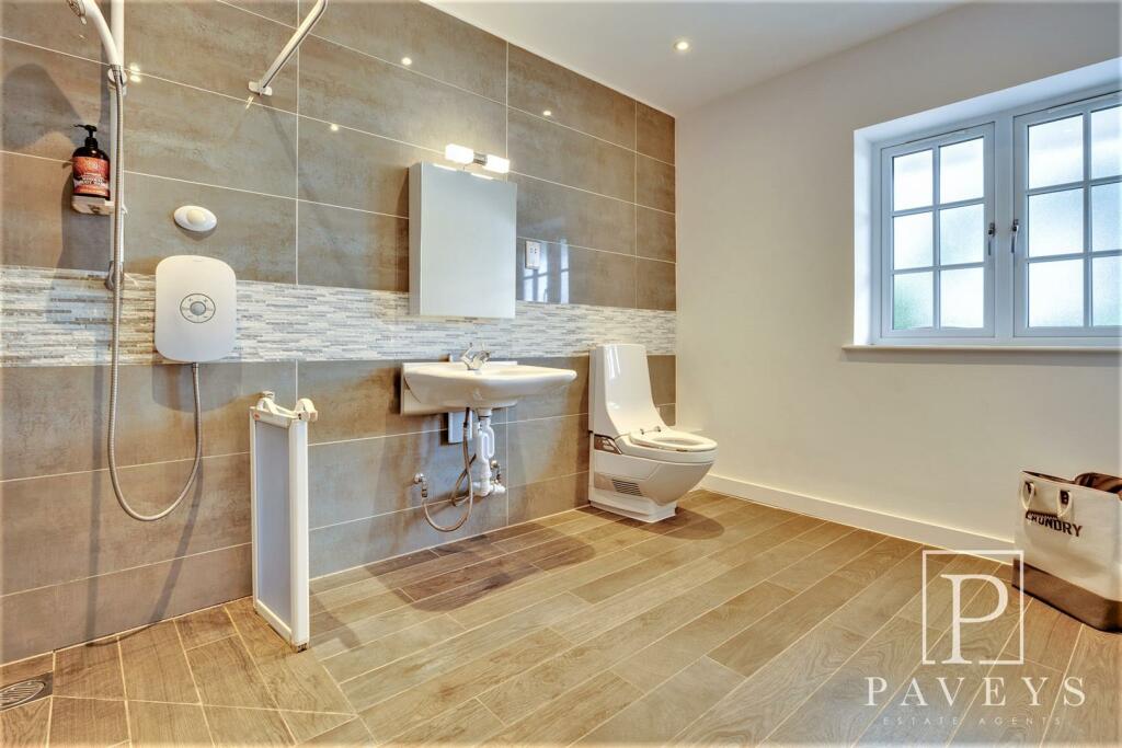 Additional image 24 of Little Clacton Road, Great Holland, Frinton-On-Sea