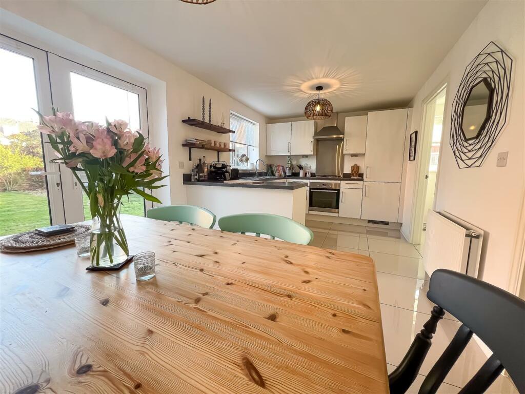 Additional image 2 of Wittonwood Road, Frinton-On-Sea