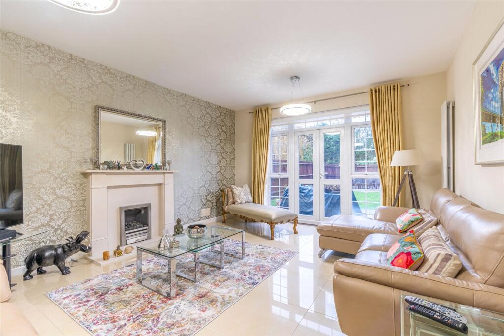 Additional image 4 of Brook Farm Close, Bishop's Stortford, Hertfordshire, CM23