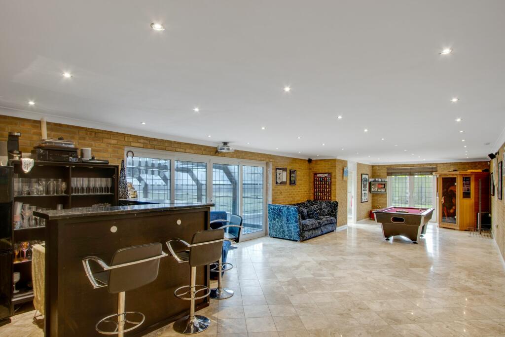Additional image 16 of Restawhile, Epping Road, Roydon, Harlow