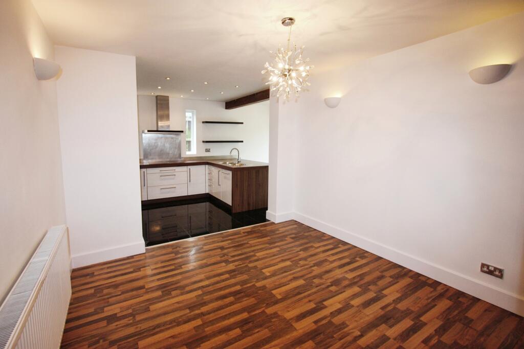 Additional image 3 of Broomhall Road, Chelmsford, CM1