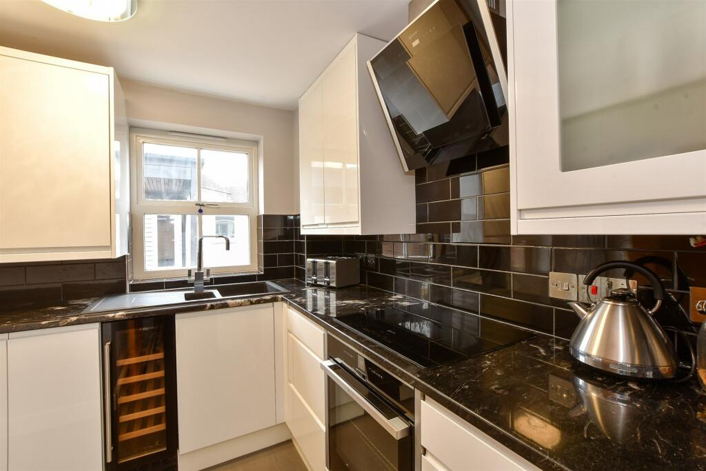 Additional image 13 of Doulton Close, Church Langley, Harlow, Essex