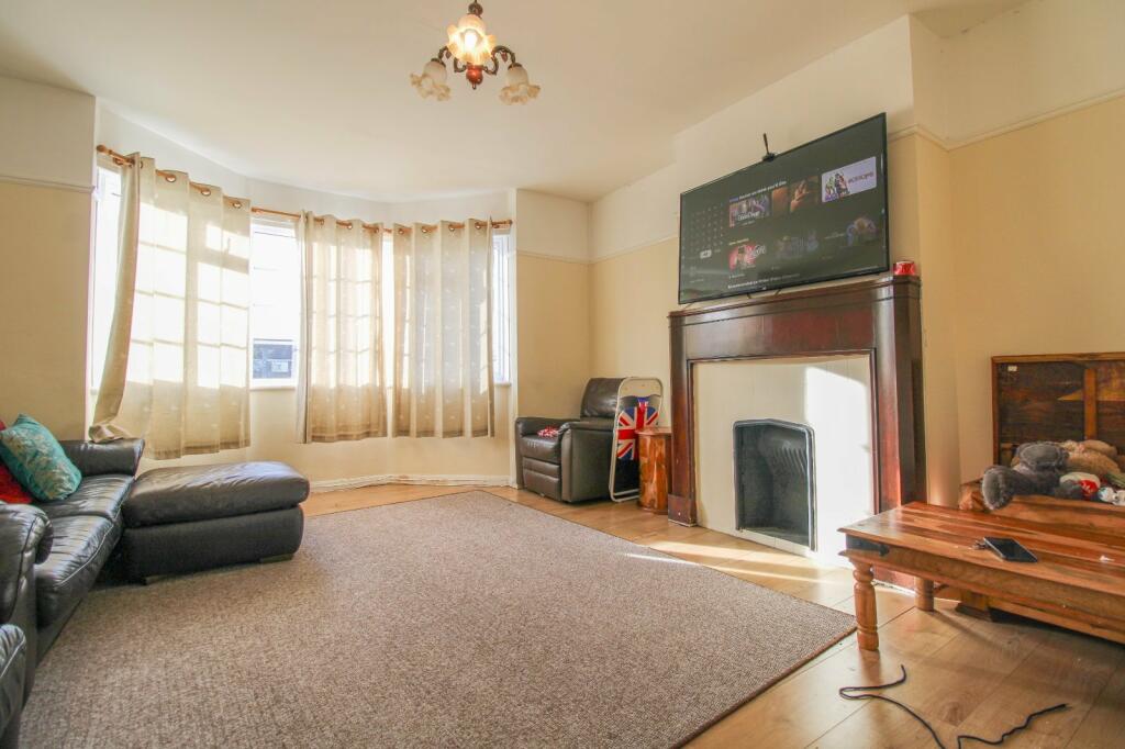 Additional image 2 of Addiscombe Road, Croydon, CR0