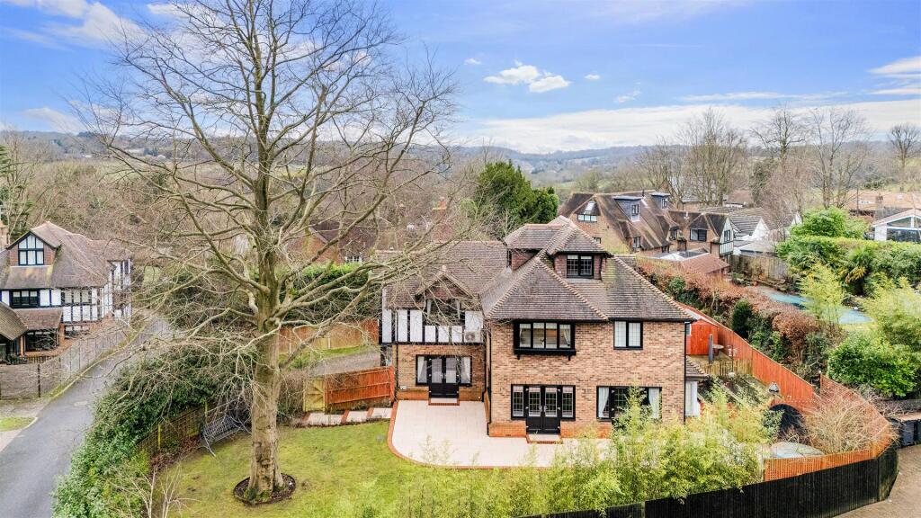Additional image 28 of High Oaks Close, Coulsdon