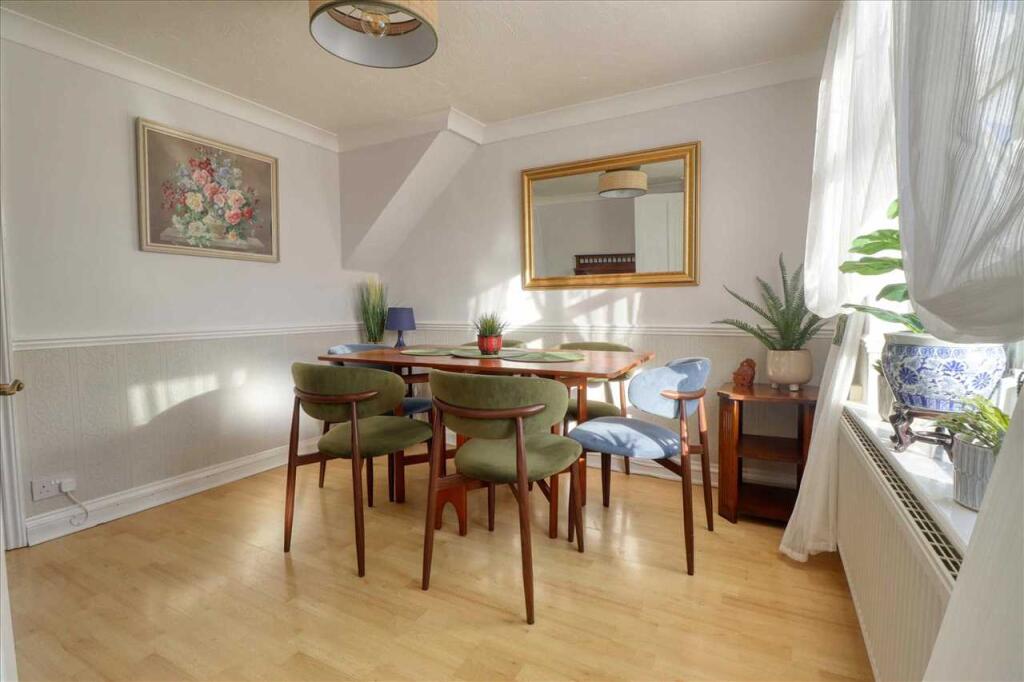 Additional image 5 of Stonehall Drive, Little Clacton