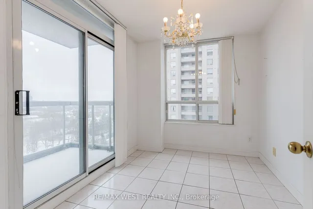 Additional image 8 of 28 Empress Ave Unit 1011