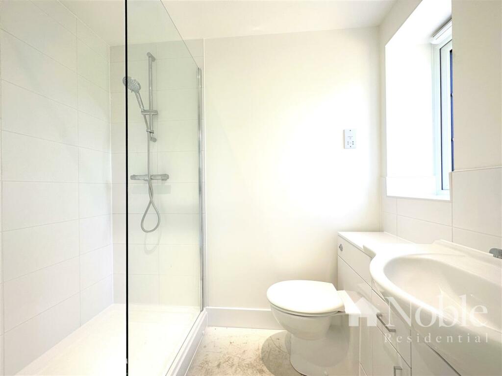 Additional image 4 of Mead Field Drive, Great Hallingbury