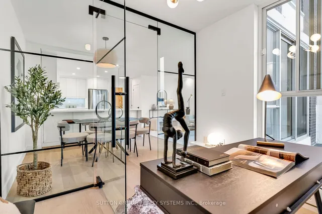 Additional image 15 of 60 Southport St Unit 912