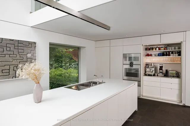 Additional image 10 of 11 Beaumont Rd