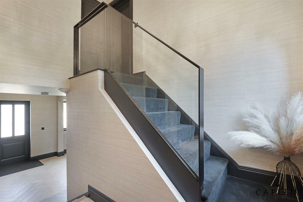 Additional image 24 of Hill Hall, Theydon Mount