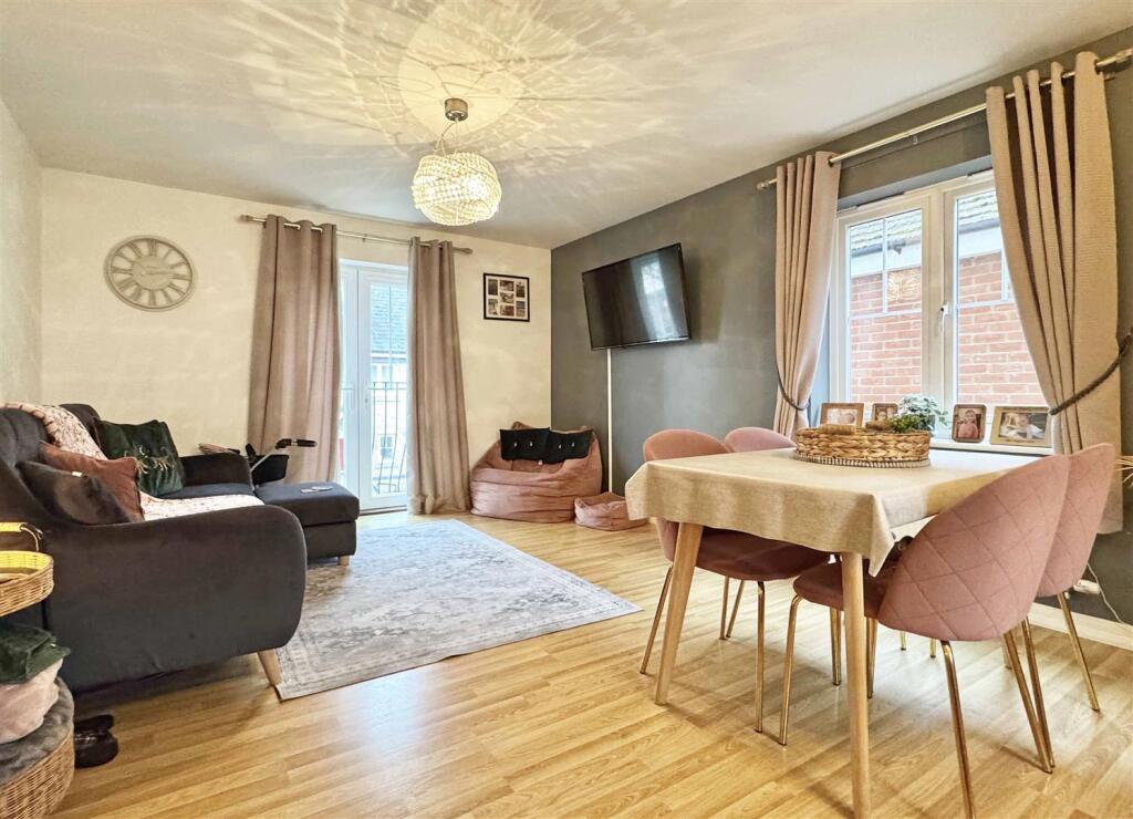 Additional image 8 of Shimbrooks, Great Leighs, Chelmsford