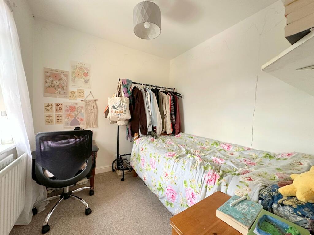 Additional image 9 of Lynmouth Gardens, Chelmsford, CM2