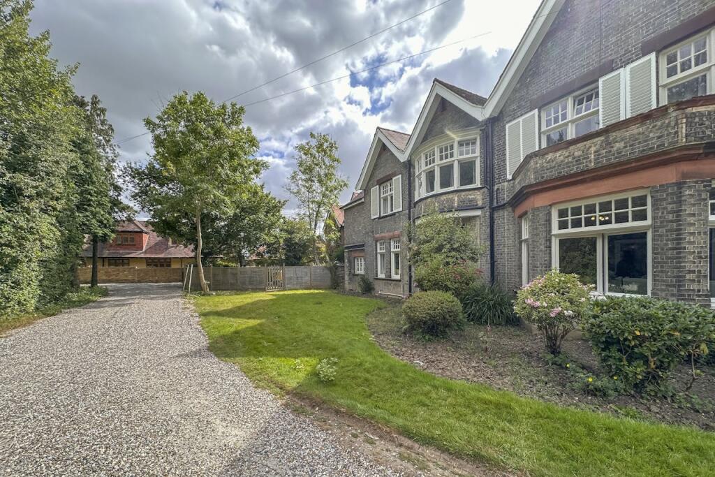 Additional image 13 of Marcris House, Coopersale Lane, Theydon Bois, Epping, CM16 7NS