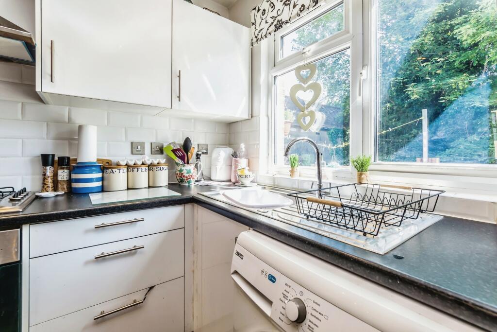 Additional image 7 of Croydon Road, Caterham, Surrey, CR3