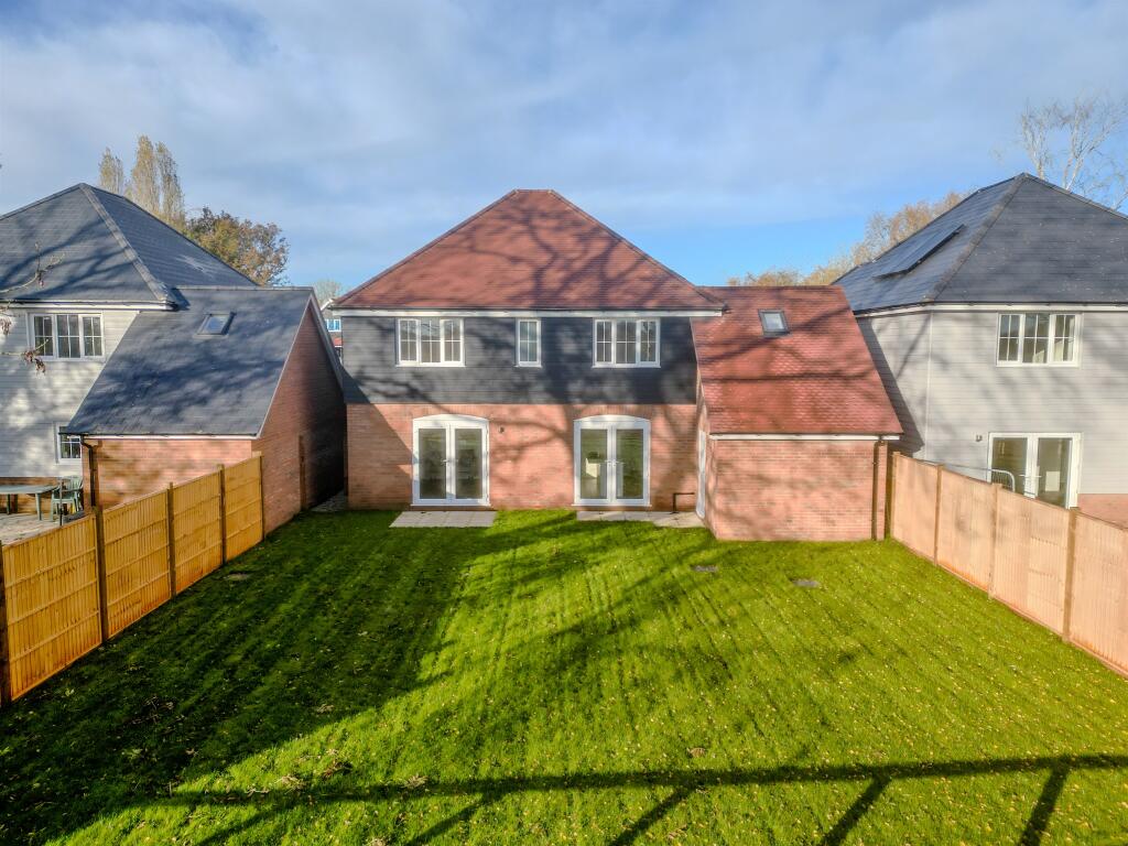 Additional image 11 of Elizabeth Place, Gosfield, Halstead