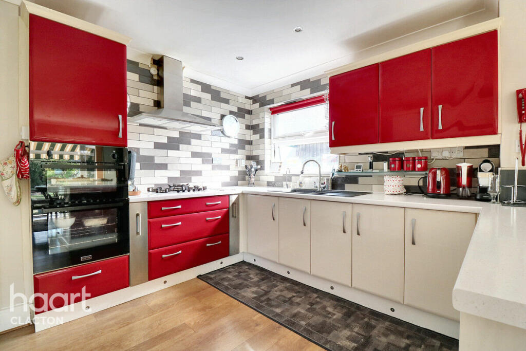 Additional image 24 of Third Avenue, Clacton-On-Sea