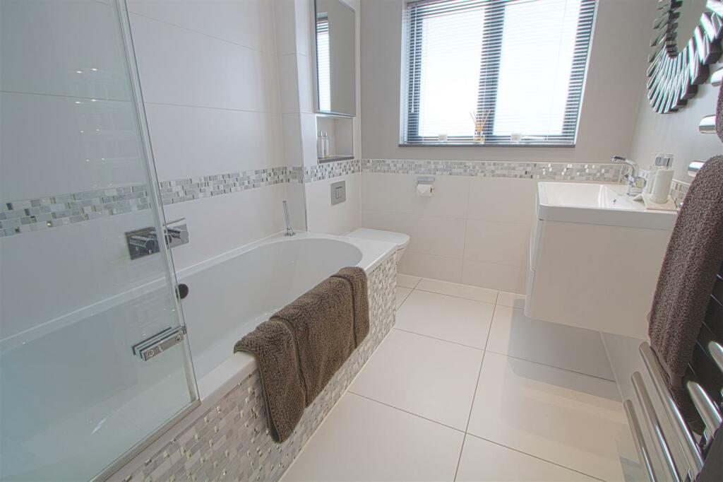 Additional image 15 of Meade Road, Billericay