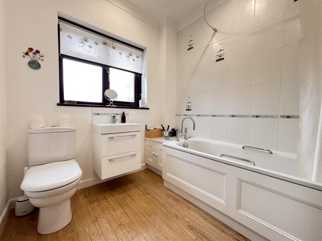 Additional image 49 of Windmill Road, Bradfield