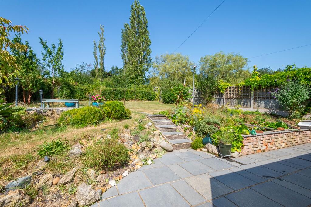Additional image 18 of River View Terrace, Althorne, CHELMSFORD