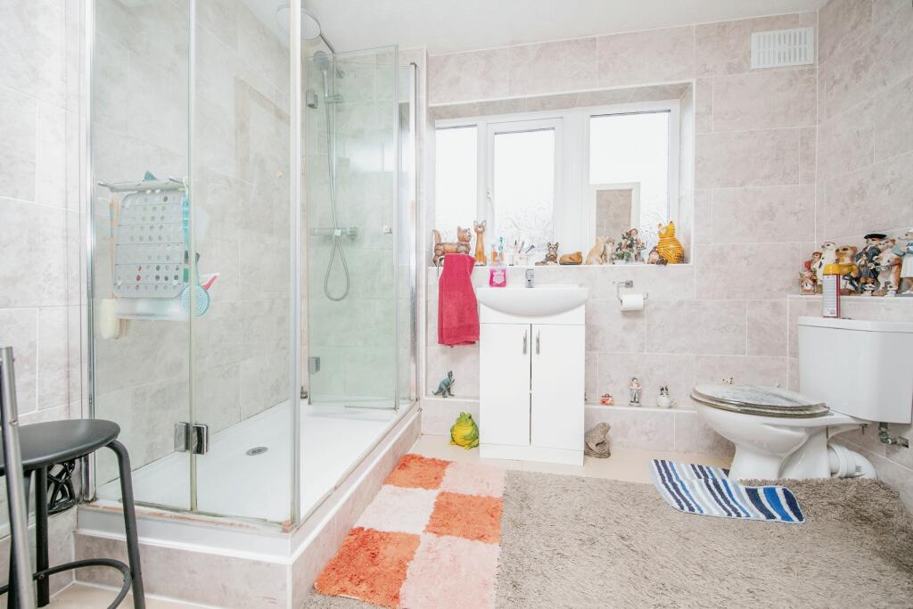 Additional image 11 of Beach Road, CLACTON-ON-SEA, Essex, CO15