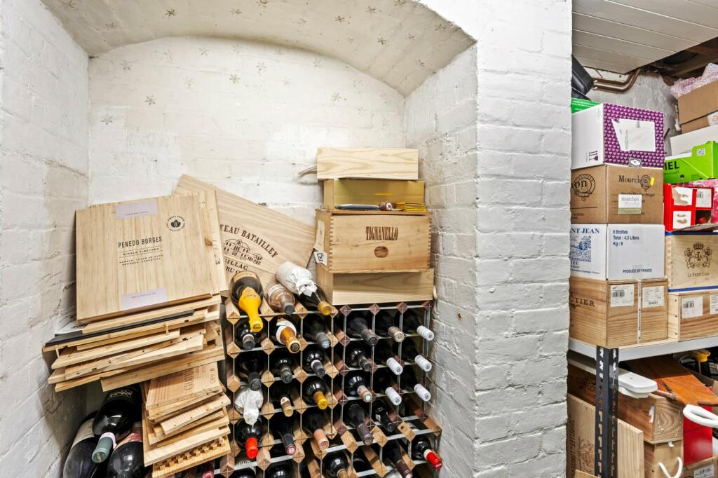 Additional image 19 of Wellesley Road, Lexden, Essex, CO3