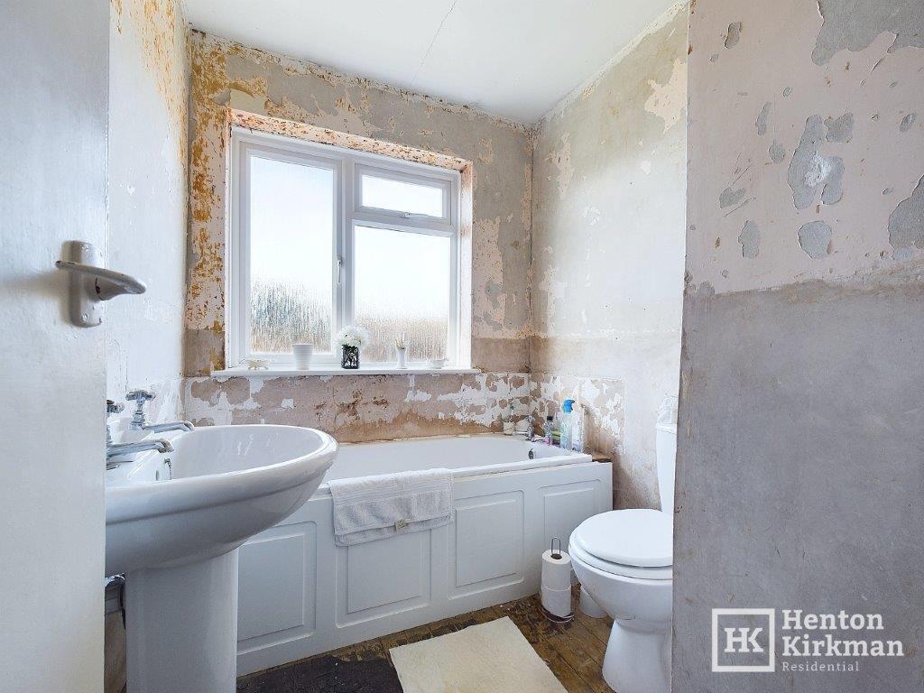 Additional image 10 of Outwood Common Road, Billericay, Essex, CM11