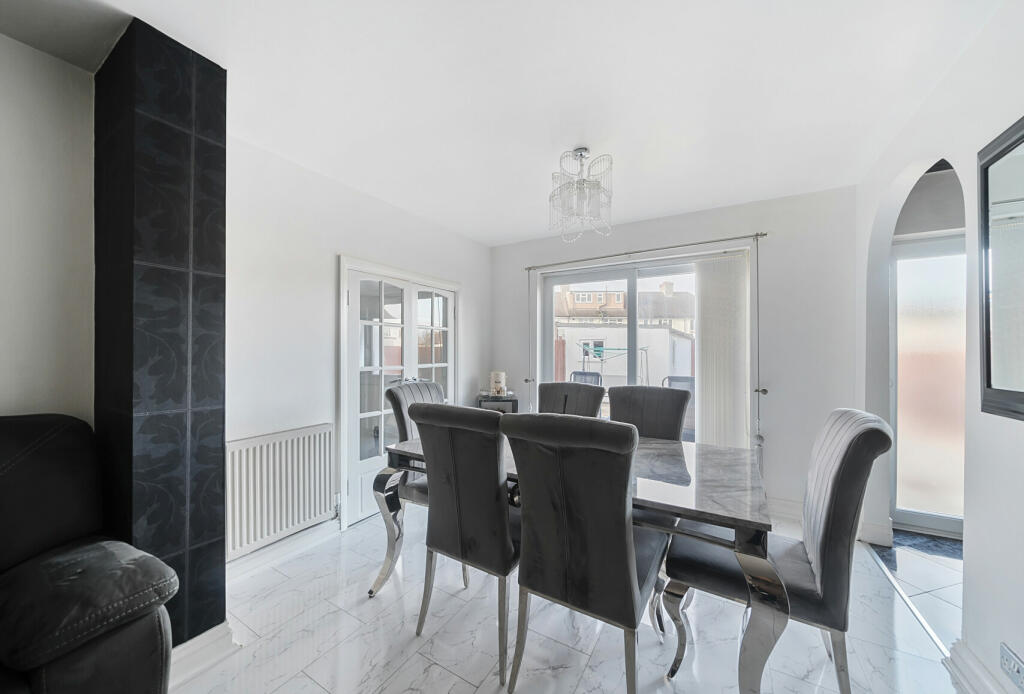 Additional image 5 of Framfield Road, Mitcham, CR4