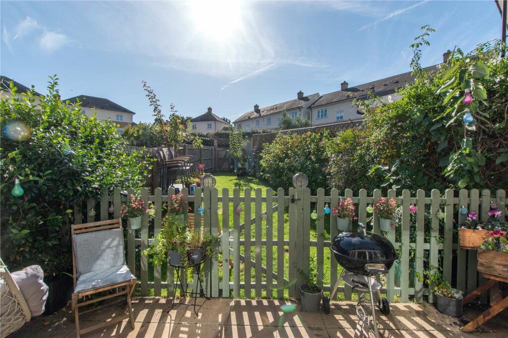 Additional image 18 of Mowbray Close, Epping, Essex, CM16