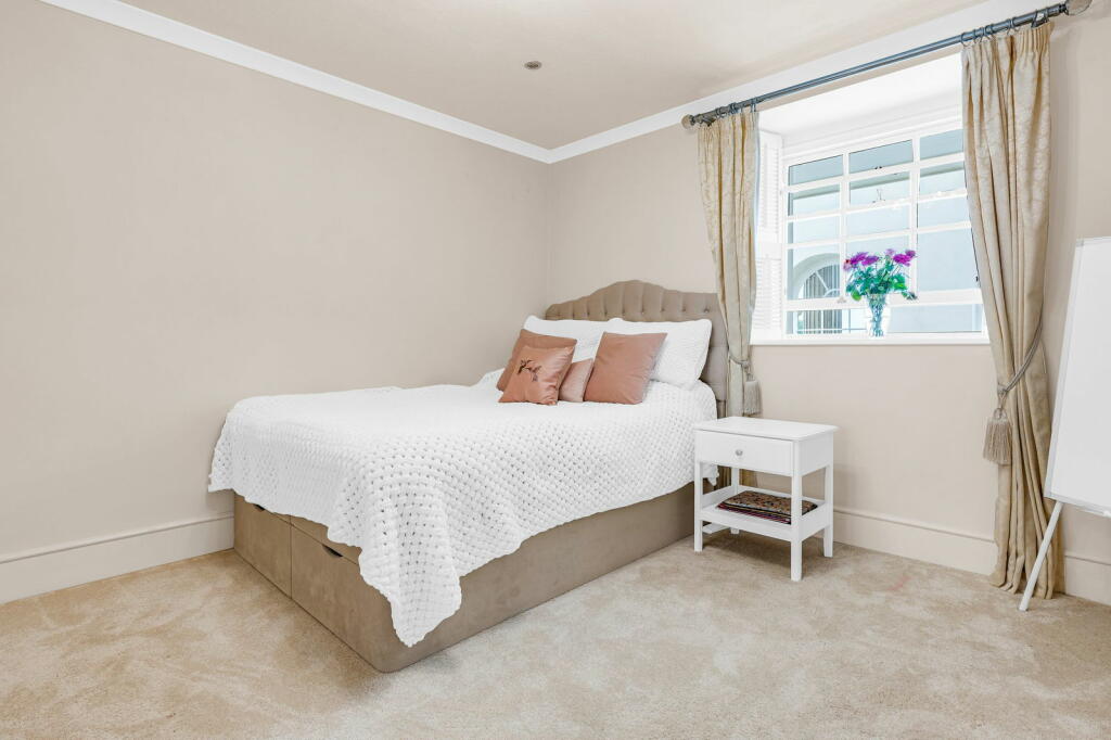 Additional image 24 of Thorndon Park, Ingrave, Brentwood, CM13 3RJ