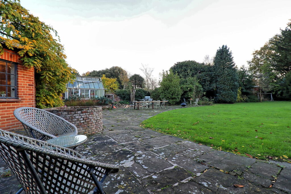 Additional image 42 of High Street, Thorpe-le-Soken, Clacton-on-sea, CO16 0DY