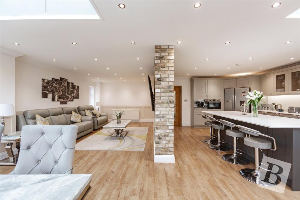 Additional image 39 of Hatch Road, Pilgrims Hatch, Brentwood, Essex, CM15