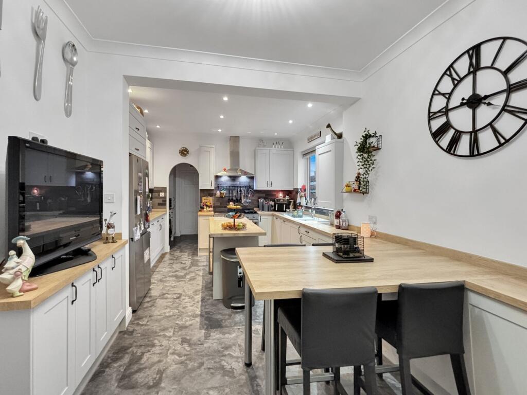 Additional image 21 of Holland Road, Clacton-on-Sea, CO15