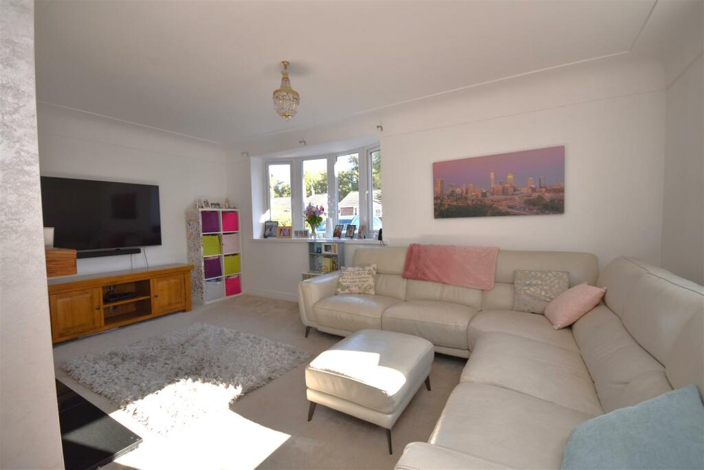 Additional image 3 of Stonebank Drive, Little Neston