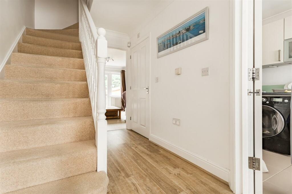 Additional image 9 of Walter Mead Close, Ongar