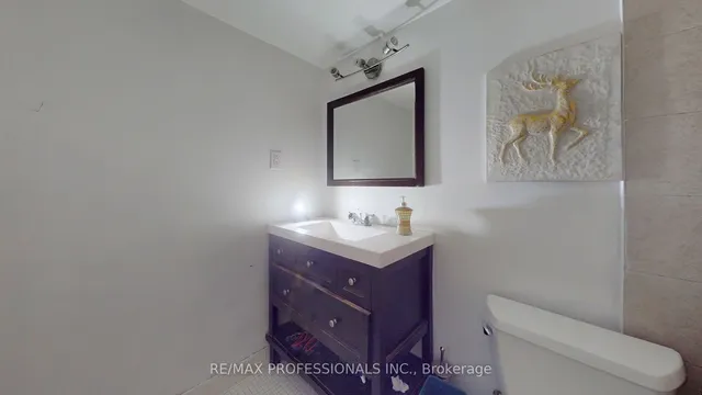 Additional image 19 of 362 The East Mall Unit 808