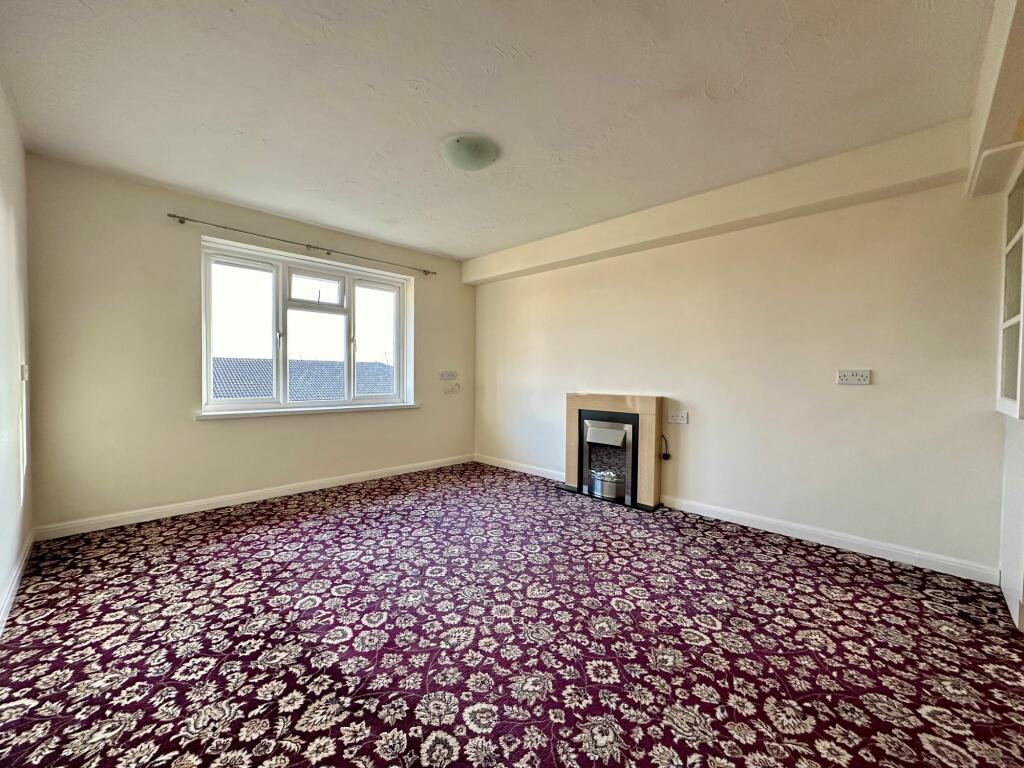 Additional image 8 of Outwood Common Road, Billericay, CM11