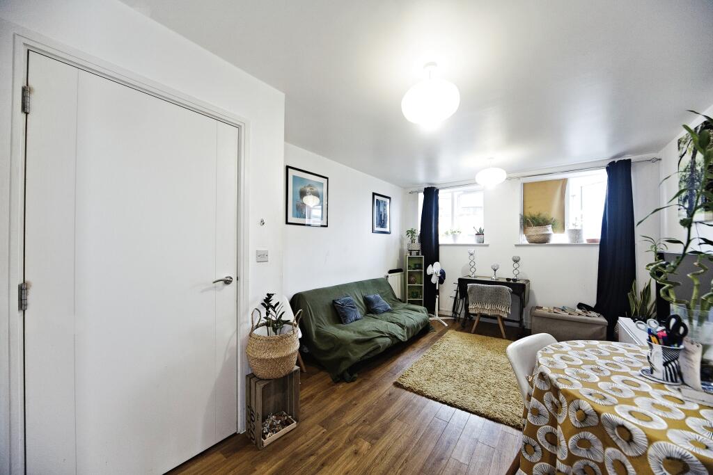 Additional image 7 of Whitestone Way, Croydon, CR0