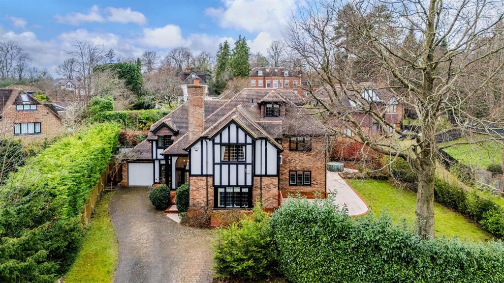 Additional image 26 of High Oaks Close, Coulsdon