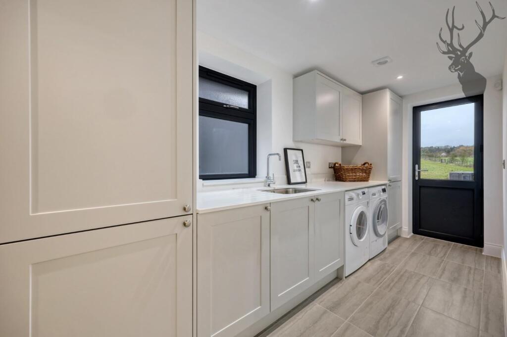 Additional image 4 of Lessington Barn, Theydon Mount