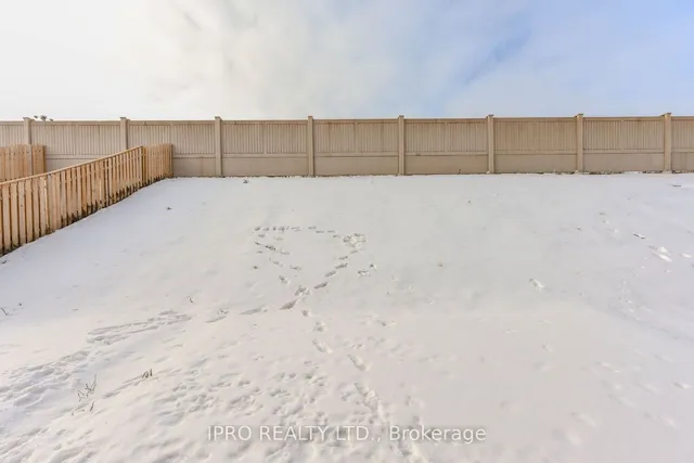 Additional image 8 of 209 Checkerberry Cres