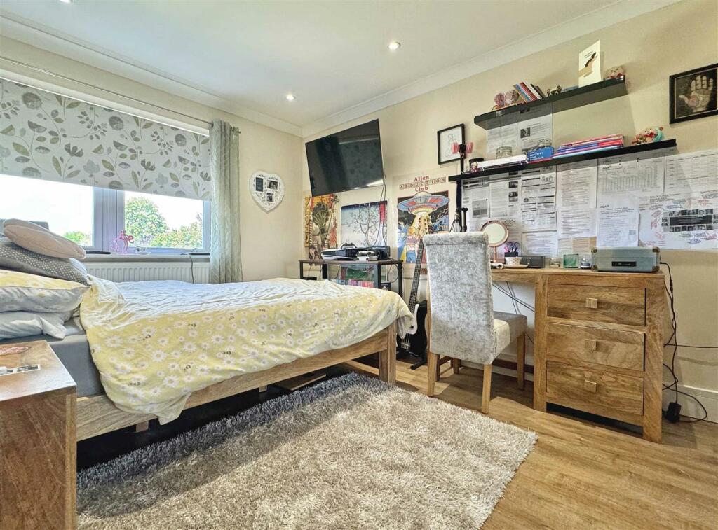 Additional image 23 of Kentish Farm Road, Stisted, Braintree