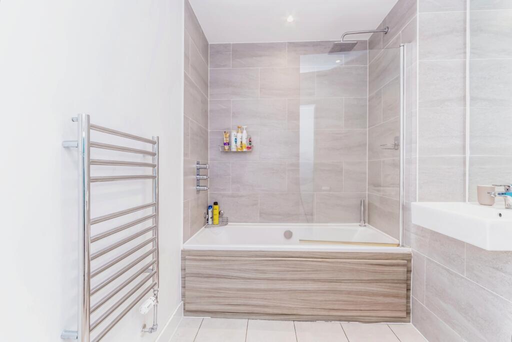 Additional image 9 of Cherry Orchard Road, Croydon, CR0