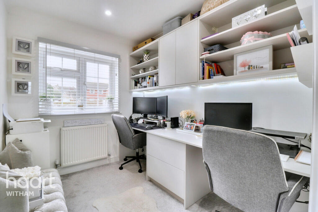 Additional image 23 of Powers Hall End, Witham