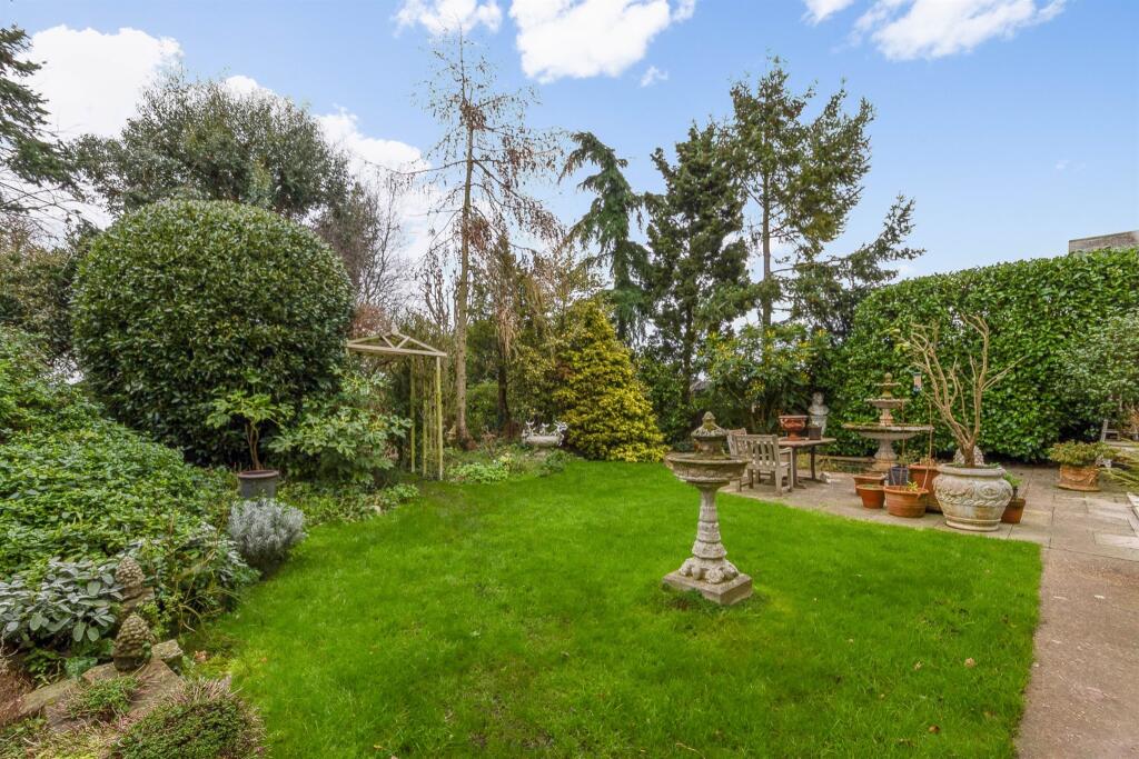 Additional image 18 of Green Lane, Burnham-On-Crouch