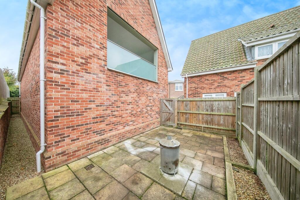 Additional image 18 of St. Leonards Drive, Sudbury