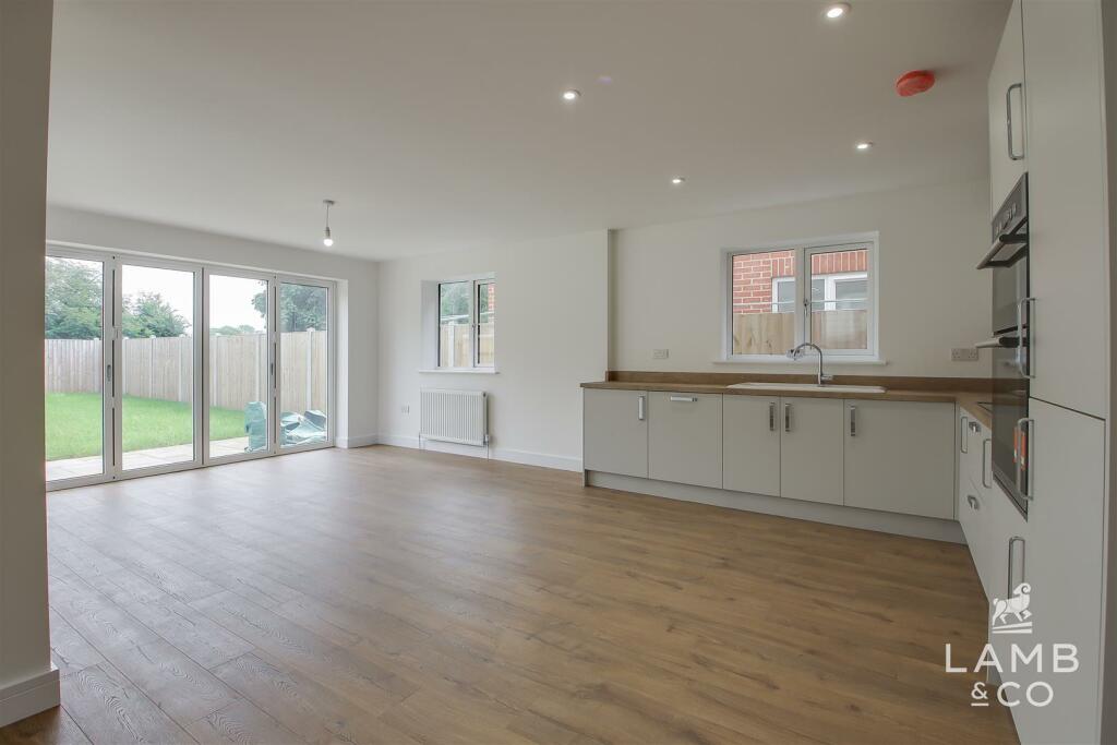 Additional image 4 of Colchester Road, Thorpe-Le-Soken