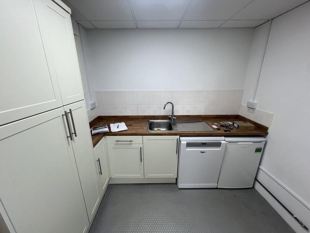 Additional image 8 of First Floor, Western House, Cambridge Road, Stansted, Essex