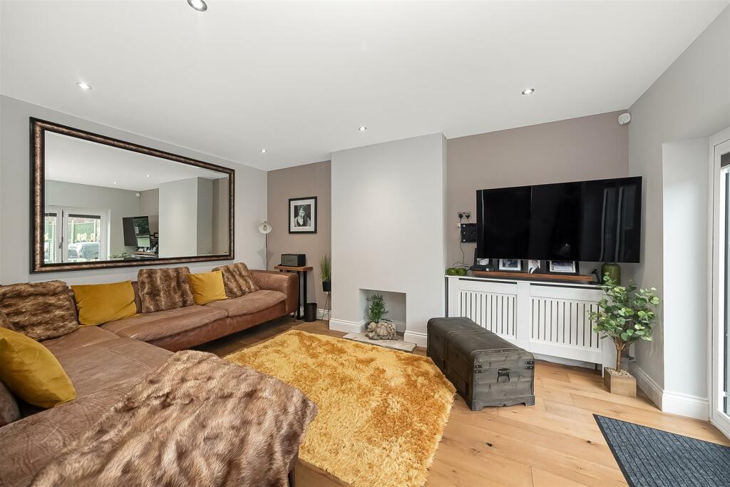 Additional image 5 of Mount Avenue, Chaldon, Caterham