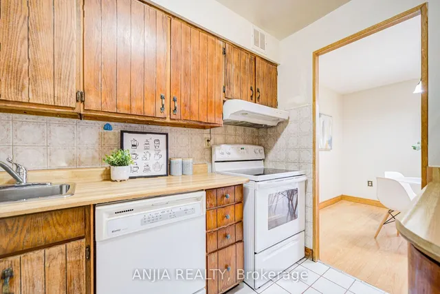 Additional image 18 of 165 Cherokee Blvd Unit 198