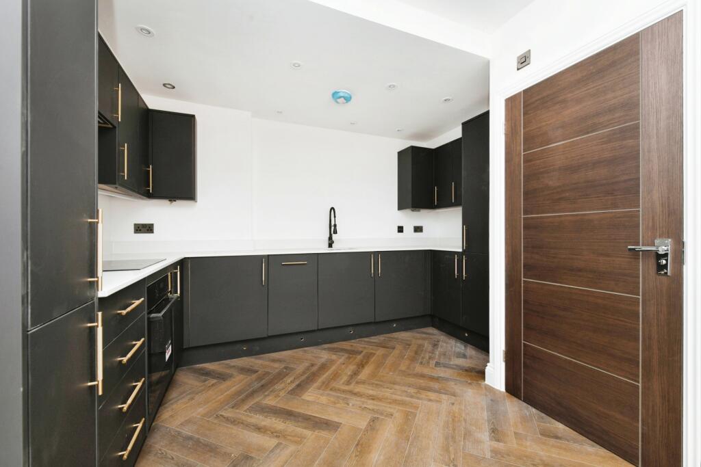 Additional image 6 of Coggeshall Road, Braintree, Essex, CM7